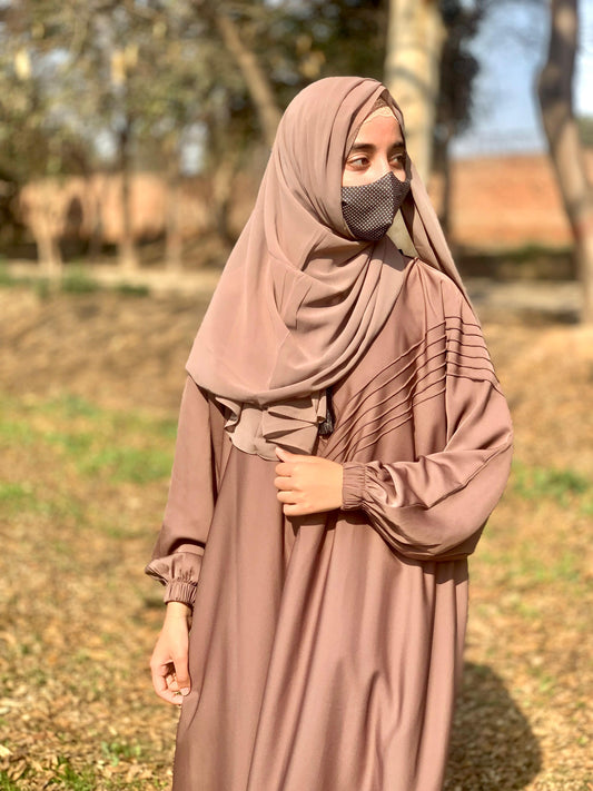 brown chest platted abaya