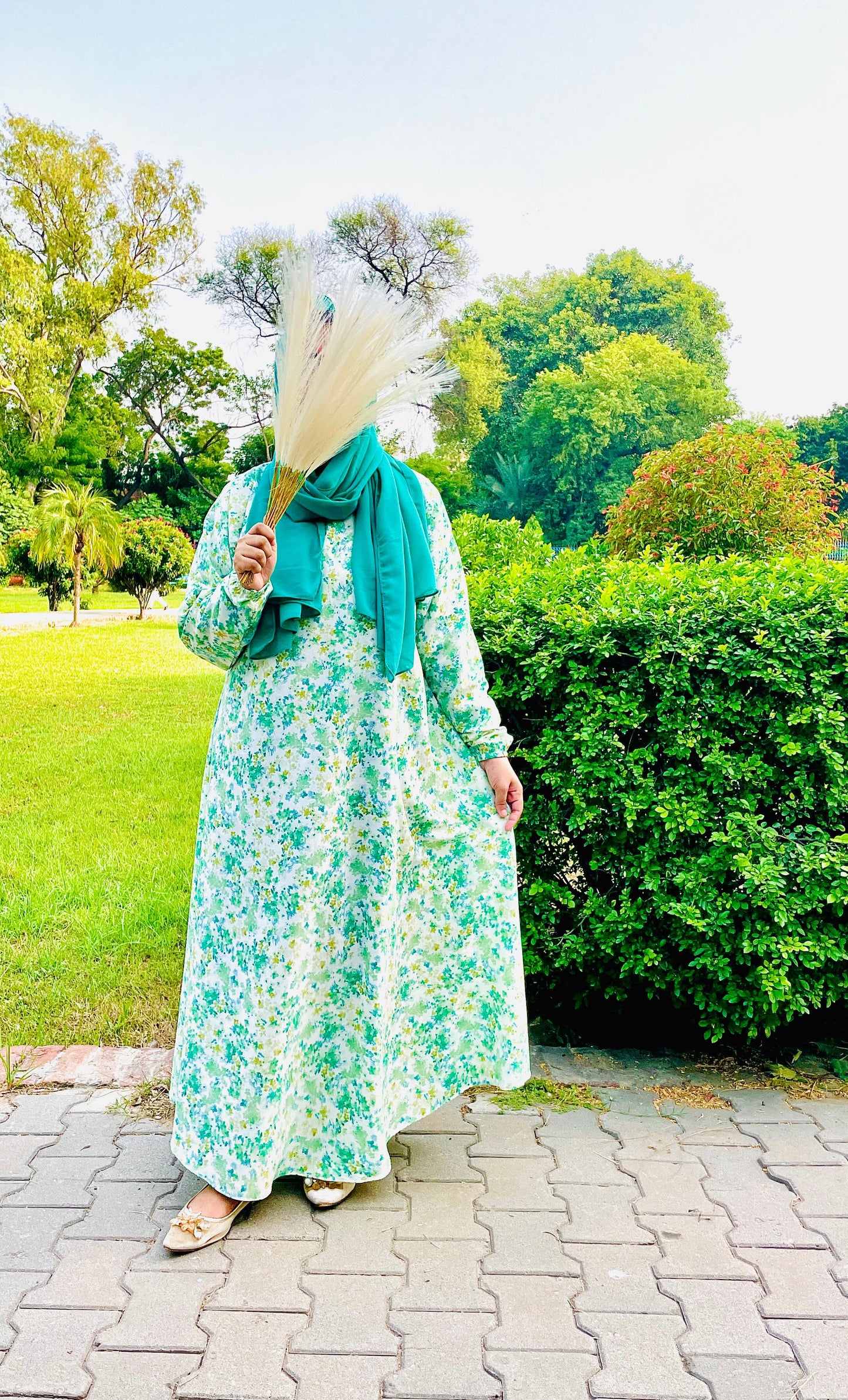 Green random Pattern printed abaya